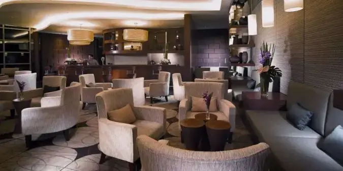 Lobby Bar - The Gardens Hotel & Residences