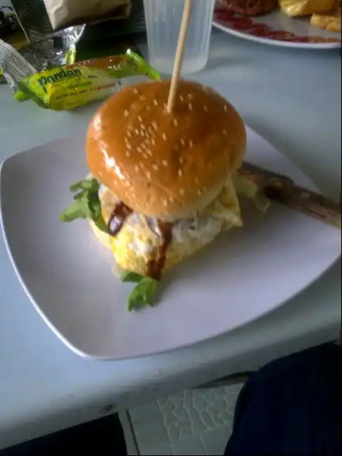 Mient's Burger Food Photo 10