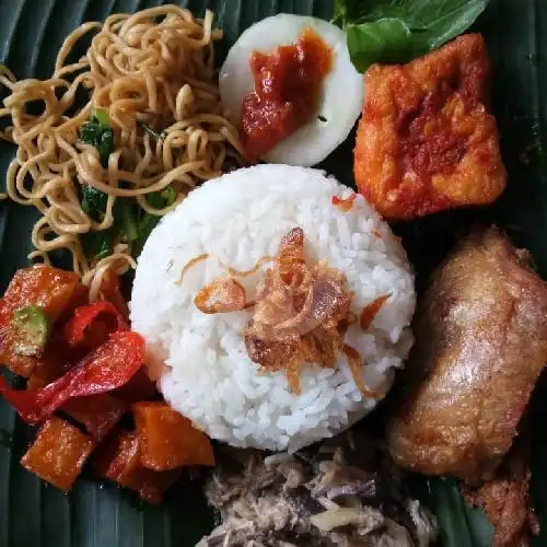 Gambar Makanan Pecel Pincuk Dieng, Sukun 4