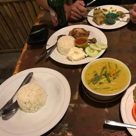 Gambar Makanan Warung Lalapan Santai 16