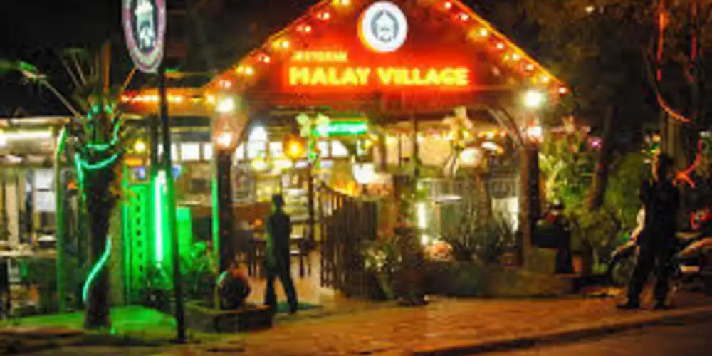 Restoran Malay Village
