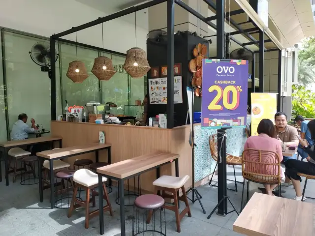 Gambar Makanan Publichood Coffee Shop 20