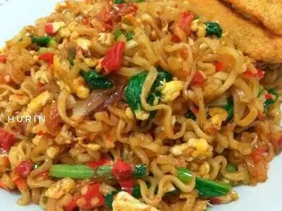 Indomi Sedap Lidah, Makassar, Jakarta Timur