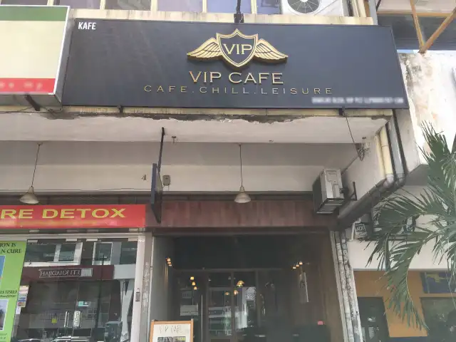 VIP Cafe Food Photo 3