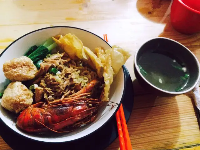 Gambar Makanan Mie Lobster 15