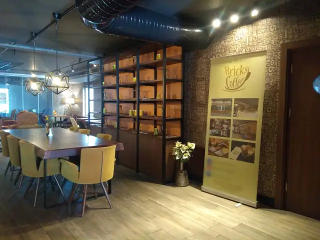 Bricks Coffee'nin yemek ve ambiyans fotoğrafları 2