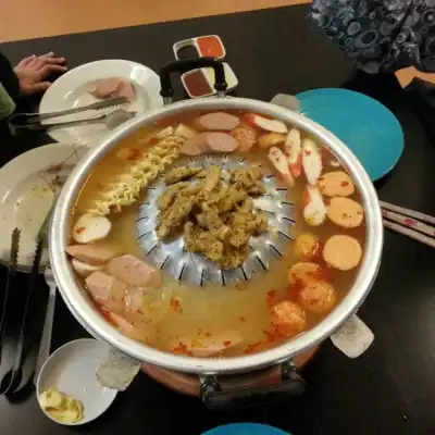 Chim Chum BBQ-Steamboat