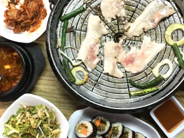 Pearl Korean Meatshop and Restaurant Food Photo 17