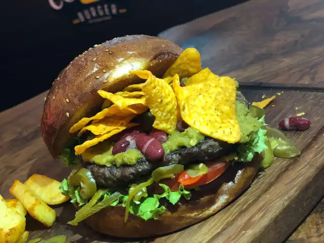 Cozido Burger'nin yemek ve ambiyans fotoğrafları 7