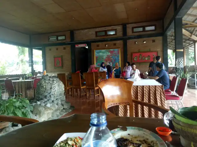 Gambar Makanan Boyong Resto 7