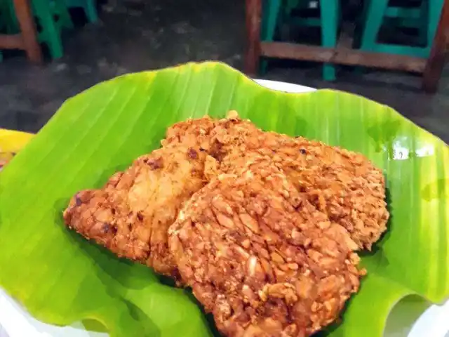 Gambar Makanan Nasi Gandul Khas Pati 19