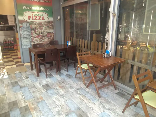 Capua Pizza'nin yemek ve ambiyans fotoğrafları 1