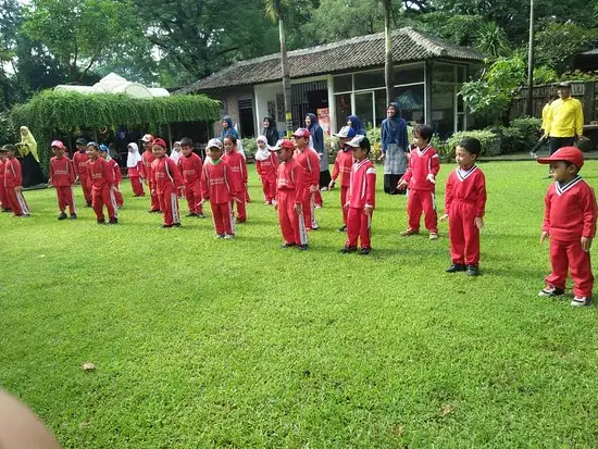 Gambar Makanan Lesehan Legok Asri 5