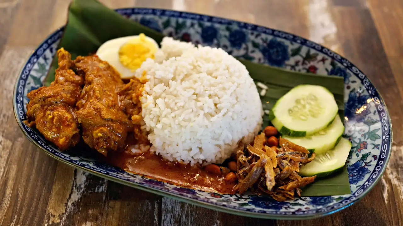 Nasi Lemak Ujang Corner Gombak