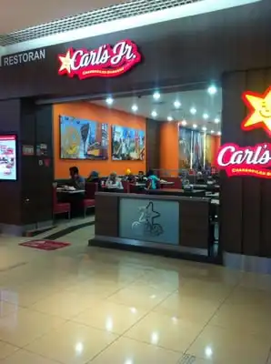 Carl&apos;s Jr Food Photo 4