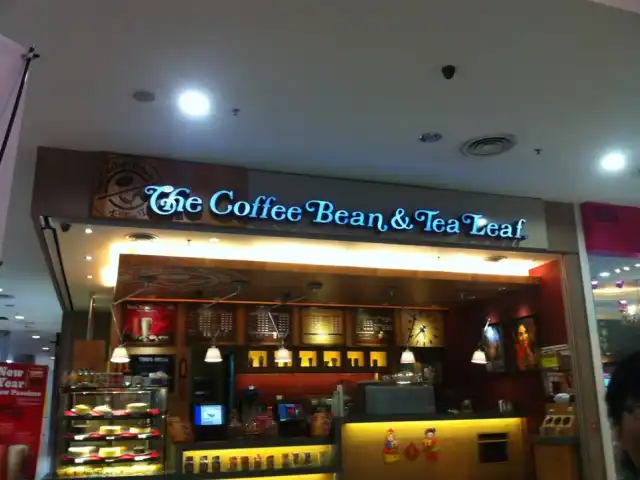Coffee Bean & Tea Leaf Food Photo 1
