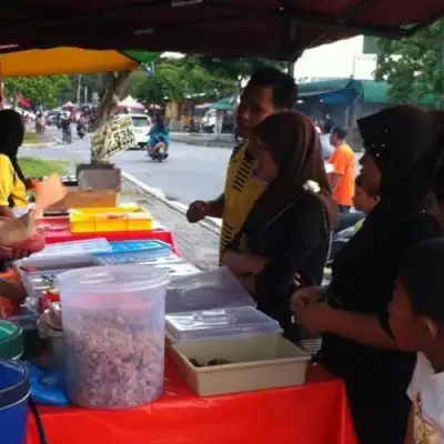 Nasi Kerabu Che Zue