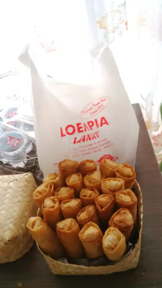 Gambar Makanan Lumpia Lanny 4