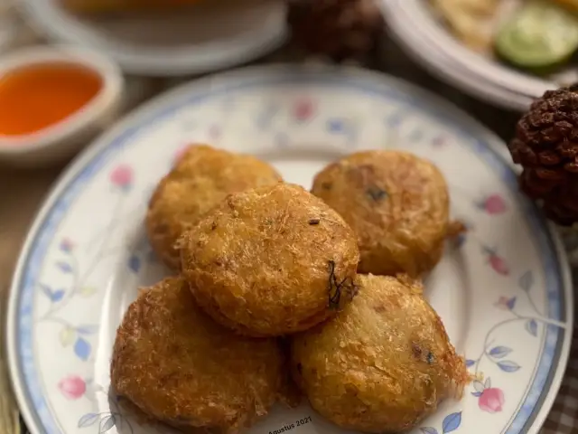 Gambar Makanan Soto Betawi Nyonya Afung 12