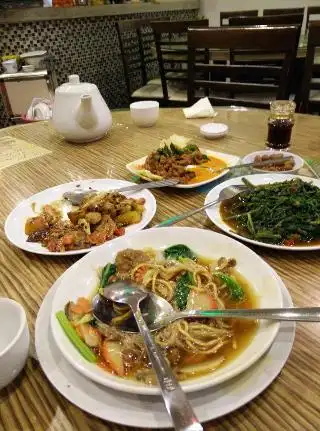 悦心轩 Yuet Sum Hin Vegetarian Restaurant