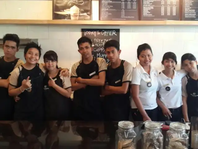 Gambar Makanan Gloria Jeans Coffees Pantai 15