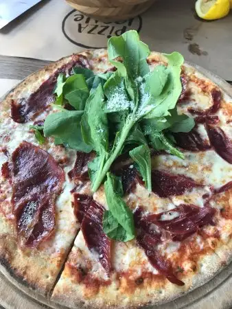Pizza Locale'nin yemek ve ambiyans fotoğrafları 1