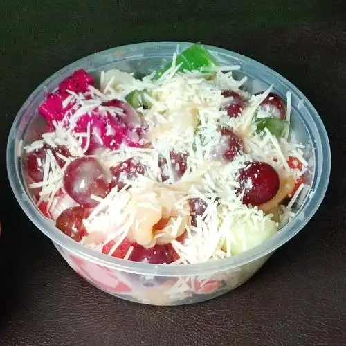 Gambar Makanan Salad Buah Taman Macan, Balaikota 6