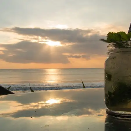 Gambar Makanan The Beach Grill at The Ritz-Carlton, Bali 13