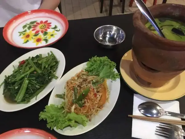 Rayong Thai Food Photo 4