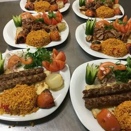 Green Garden Restaurant Cafe'nin yemek ve ambiyans fotoğrafları 23