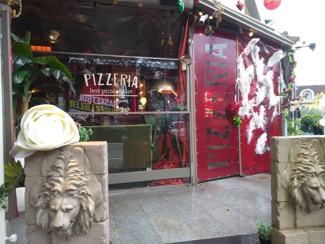 Pizzeria'nin yemek ve ambiyans fotoğrafları 22