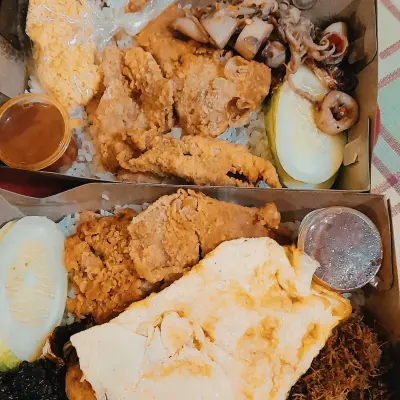 Nasi Kulit Mak Judes