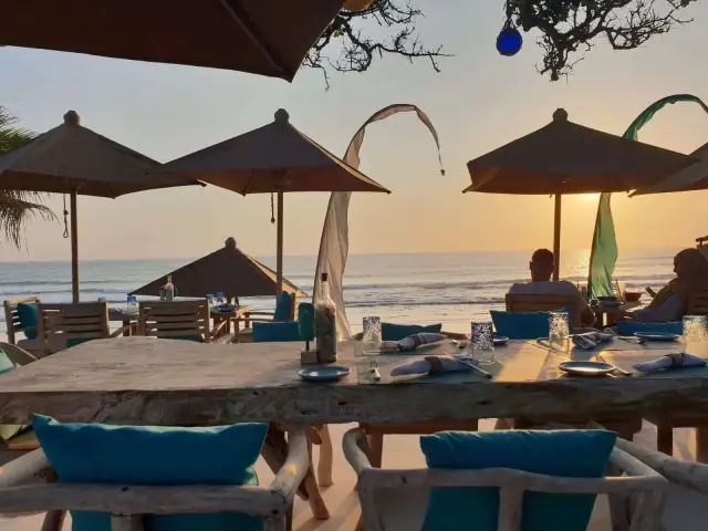 Gambar Makanan Sanje Sunset Lounge - The Seminyak Beach Resort 14