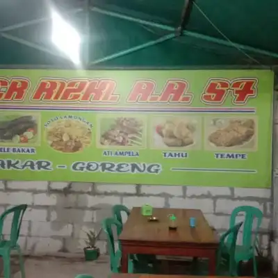 Wr.pecel lele Melimpah Rizky