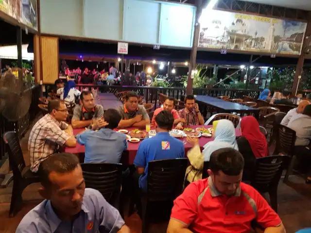 Anjung Kuala Restoran Ikan Bakar Food Photo 12