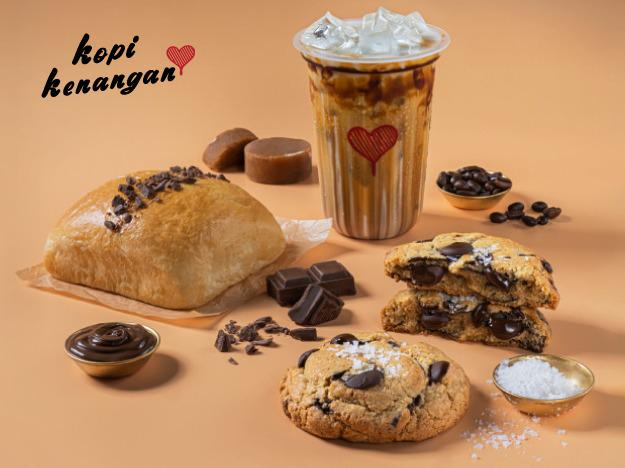 Kopi Kenangan x Cerita Roti x Kenangan Manis, Ruko MOI terdekat