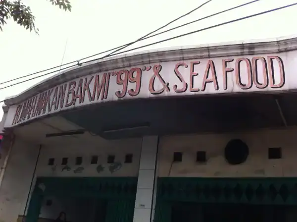 Rumah Makan Bakmi & Seafood 99