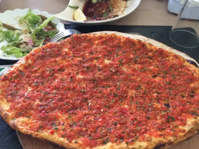 Rifat İskender Citir Lahmacun Pide'nin yemek ve ambiyans fotoğrafları 1