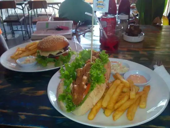 Gambar Makanan Wacko Burger Cafe 14