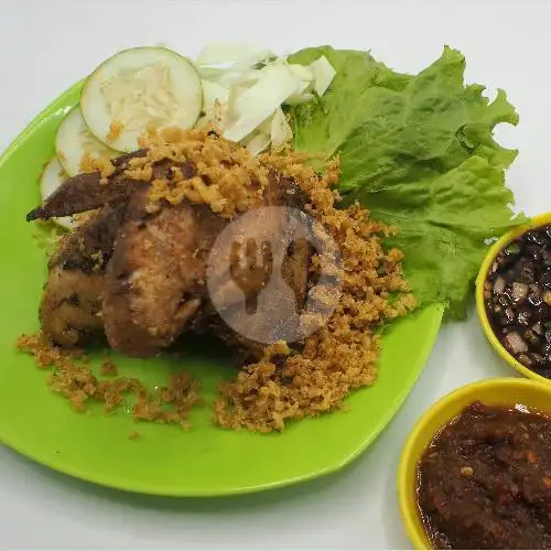 Gambar Makanan Ayam Bakar Oma Dora, Jalan  Wahid Hasyim 3