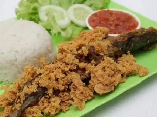 Pecel Lele Kremes