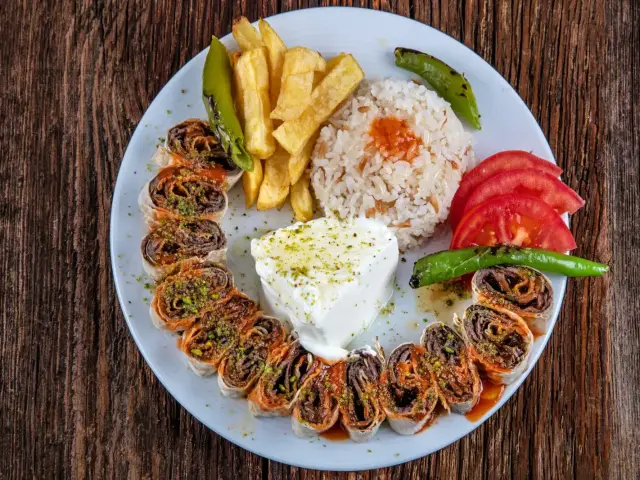 Mekan Közde Döner'nin yemek ve ambiyans fotoğrafları 4