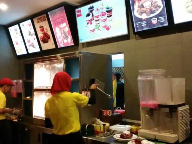 Gambar Makanan Richeese Factory 17