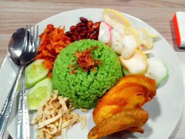 Gambar Makanan Lauk Pauk Bistro 14