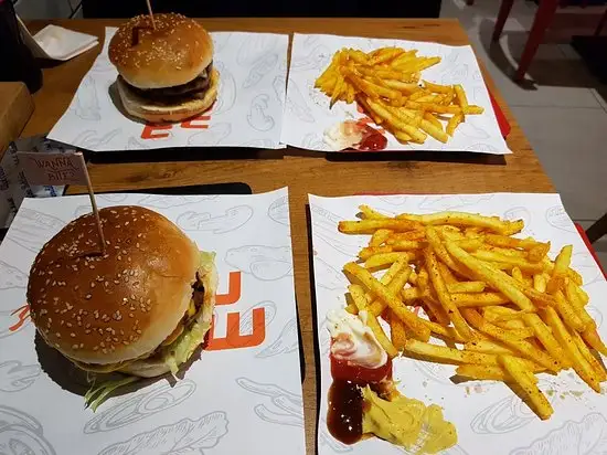 Mono Burger'nin yemek ve ambiyans fotoğrafları 5