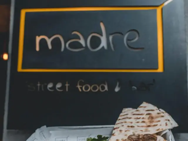 Madre Street Food & Bar'nin yemek ve ambiyans fotoğrafları 22