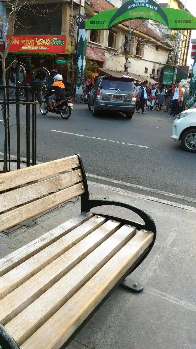 Angkringan Nasi Kucing Malioboro