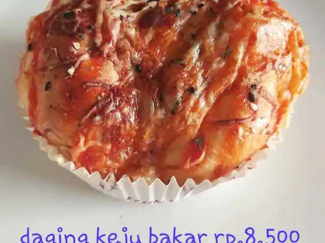 Gambar Makanan Zaitun Bakery 12