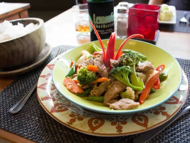Gambar Makanan Lemongrass Thai Restaurant - Legian 10