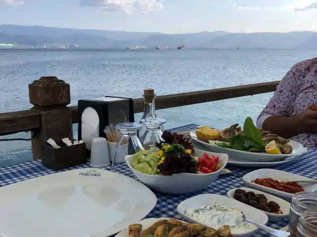 Marmara Balik Restaurant'nin yemek ve ambiyans fotoğrafları 1